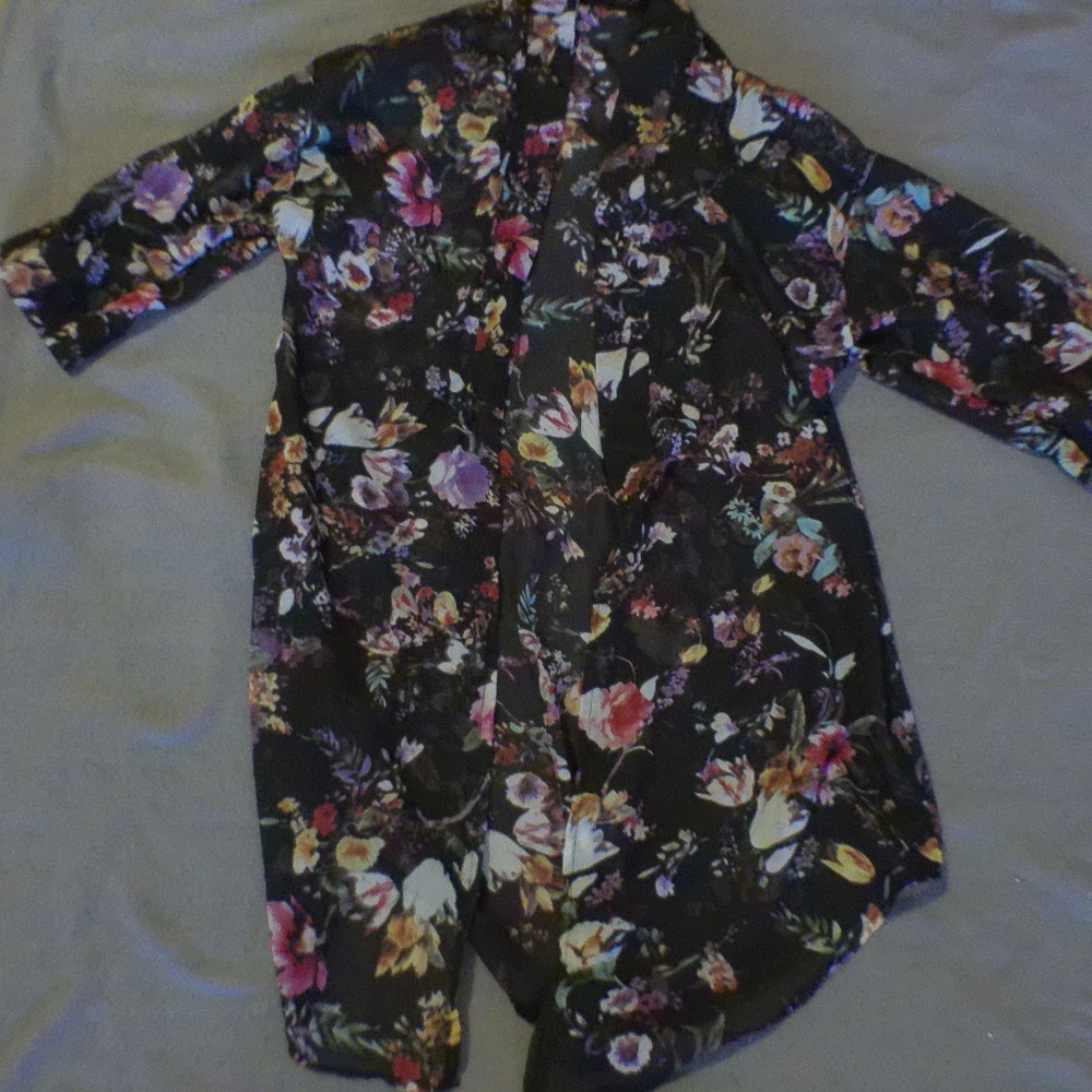 Thin Floral Kimono
